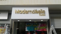Mademoiselle outlet